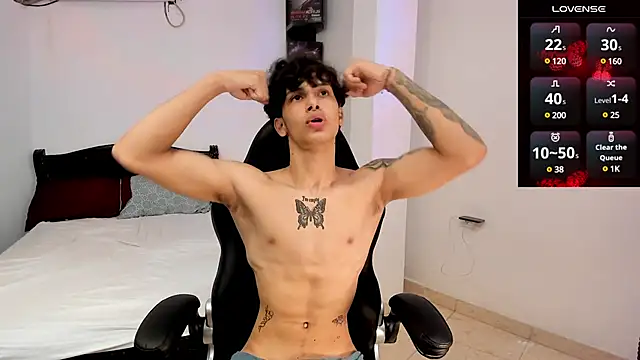 Snakebutterfly online show from March 11, 6:32 am