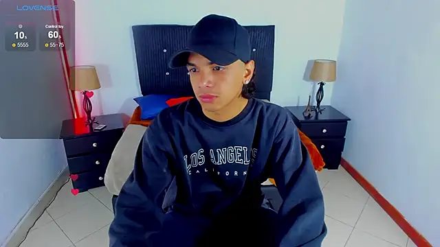 Brand habes online show from December 11, 1:44 pm