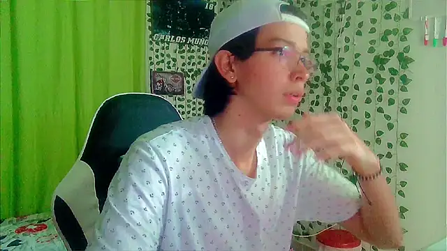 Andy gray online show from October 12, 4:23 pm