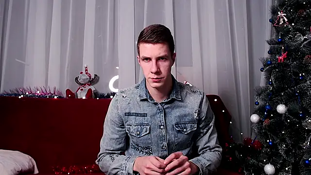 Chris Brien online show from January 19, 2:15 am