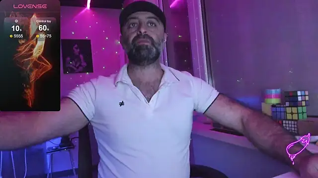 MAGABEAR077 online show from October 28, 8:44 pm