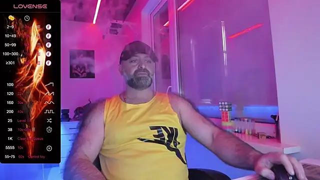 MAGABEAR077 online show from May 8, 6:14 am