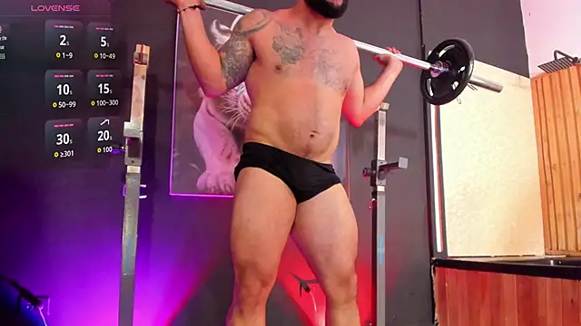 Luke  09 online show from October 26, 2:08 pm