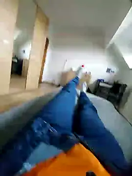 pascalino100 online show from February 12, 9:42 am