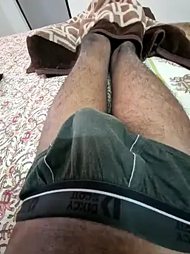 Yours daddy6728 online show from December 6, 8:26 am