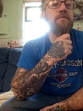 PNTlooker256 online show from February 12, 4:13 pm