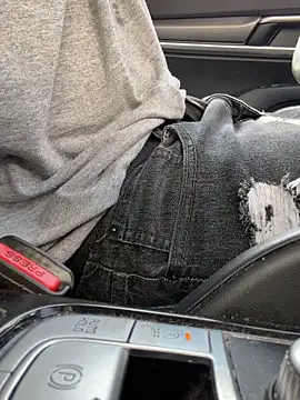 BigDcrizz online show from February 10, 8:57 pm