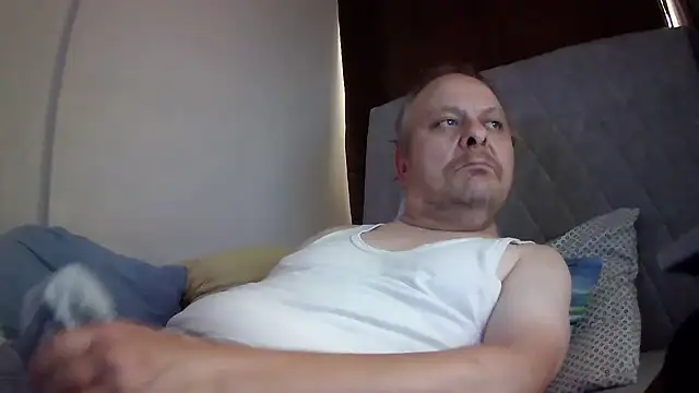 amylrmm1903 online show from July 26, 12:13 pm