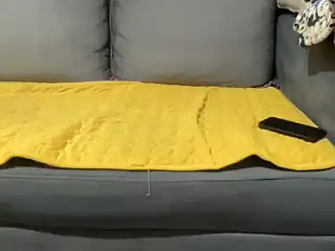 4small4inchlol online show from February 3, 8:57 pm