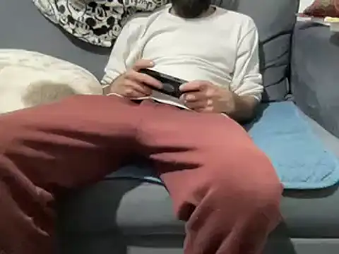 4small4inchlol online show from December 29, 5:54 pm