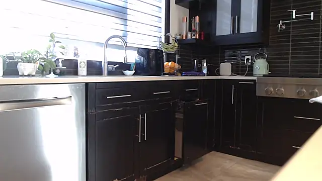 Toy-Daddy online show from October 11, 8:24 pm