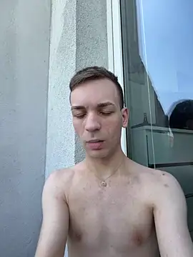 nickdtr online show from May 26, 12:56 pm