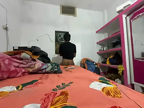 Lusty guy714 online show from November 17, 2:53 pm