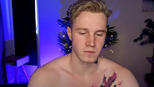 Kyle wooo online show from January 20, 9:03 am