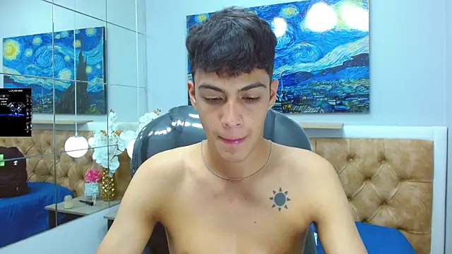 SkinnyBoy  online show from November 11, 12:32 pm