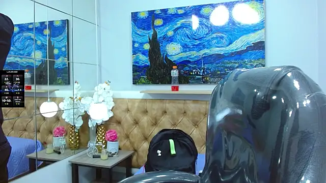 SkinnyBoy  online show from October 29, 12:52 pm