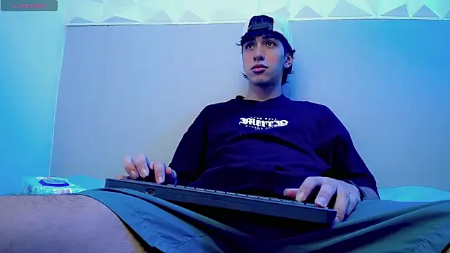 Jake tripp online show from December 17, 4:09 am