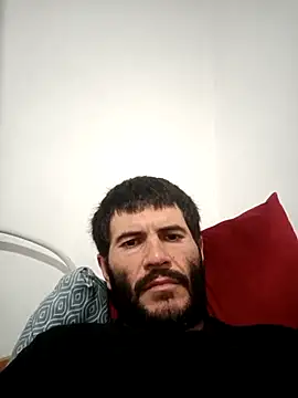 Gigolo4040 online show from October 26, 6:21 pm