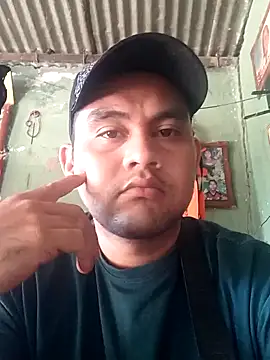 travieso2893 online show from February 5, 2:48 pm