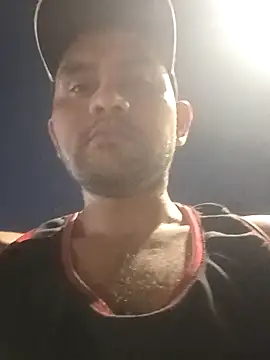 travieso2893 online show from January 17, 11:33 pm