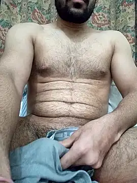 Snapshot of samcumms chatting on January 6, 4:04 am samcumms online show from January 6, 4:04 am