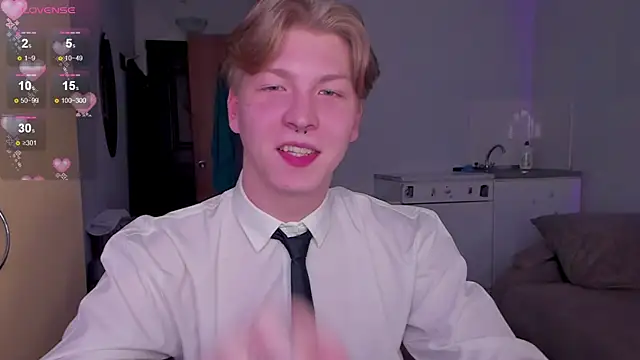 TheMikeSever online show from November 16, 1:13 pm