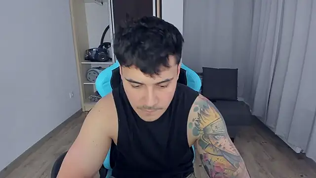 MatMalonne online show from December 21, 1:53 pm