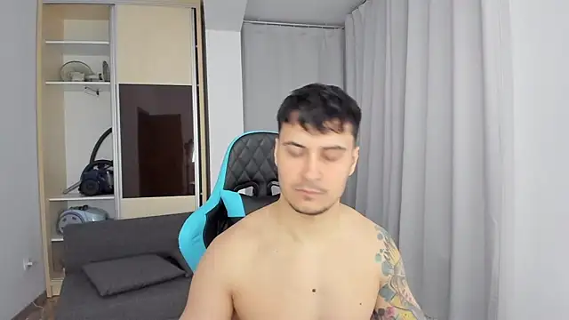 MatMalonne online show from February 2, 4:43 pm