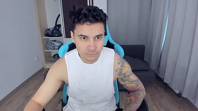 MatMalonne online show from December 27, 6:03 am