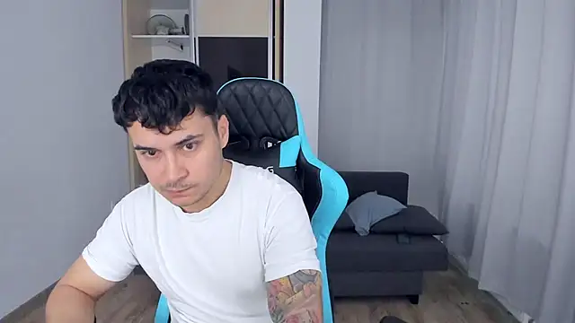 MatMalonne online show from December 10, 7:37 am