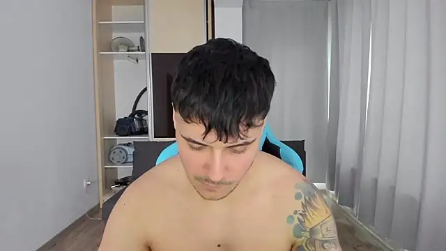 MatMalonne online show from February 8, 1:22 pm