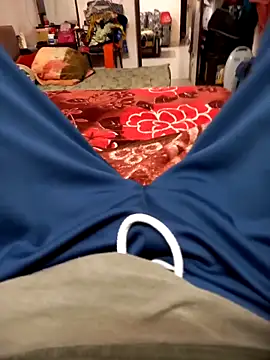 Shubuu  x online show from March 6, 1:19 pm