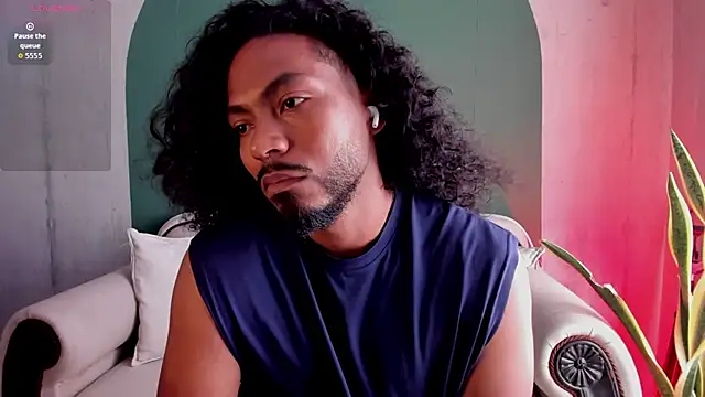 noah jones   online show from April 2, 7:00 pm