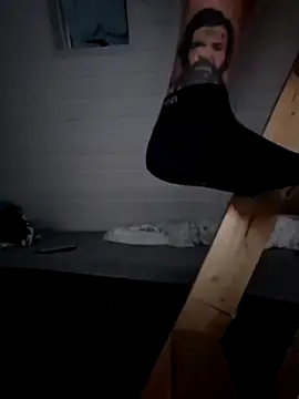 German-Boy94xh online show from November 21, 2:10 am