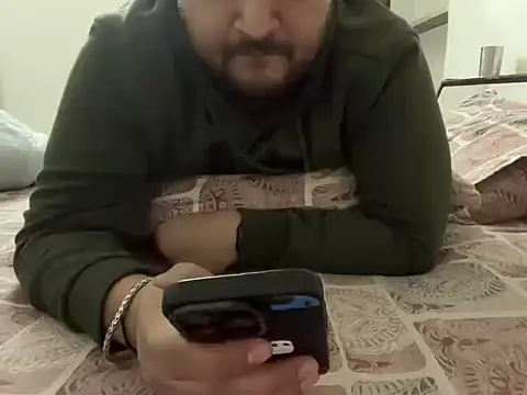 gauravgay93 online show from February 8, 6:01 pm