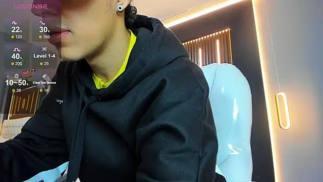 Lobo 17  online show from March 18, 3:42 am