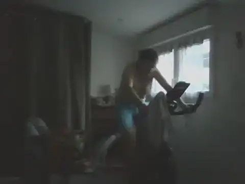 Snapshot of naturiste974 chatting on January 18, 7:48 am naturiste974 online show from January 18, 7:48 am