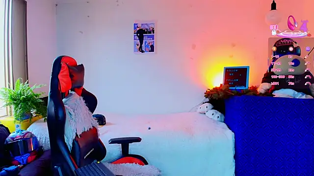 twink sebas  online show from November 15, 3:58 pm