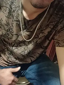 Marceloxxt40 online show from July 10, 6:39 am