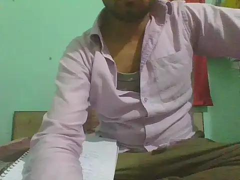 Snapshot of Ishan003 chatting on October 21, 1:03 pm Ishan003 online show from October 21, 1:03 pm