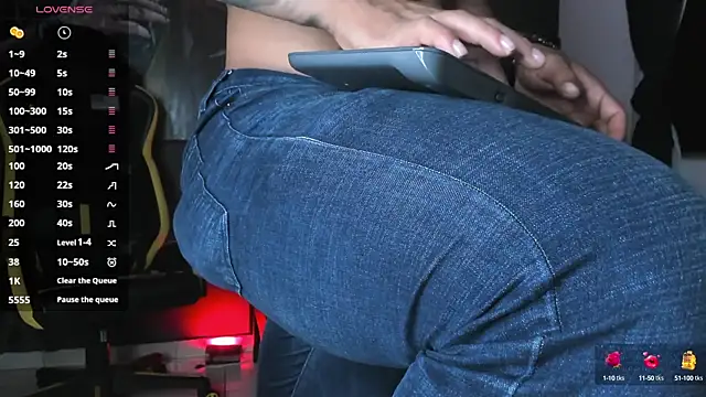 Snapshot of jordan_mayers02 chatting on March 3, 10:01 am jordan mayers02 online show from March 3, 10:01 am