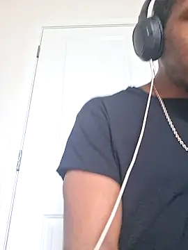 bigboytoy912 online show from June 19, 10:14 pm