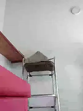 AndresSmith   online show from December 31, 3:31 pm