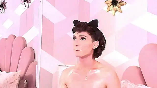 KylieMonnett online show from November 19, 11:26 pm