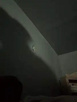 SluttyLyfe4L online show from April 6, 12:17 pm