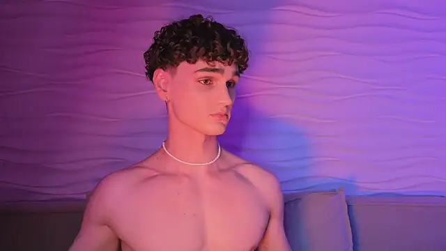 adam 21cm   online show from October 7, 6:34 pm