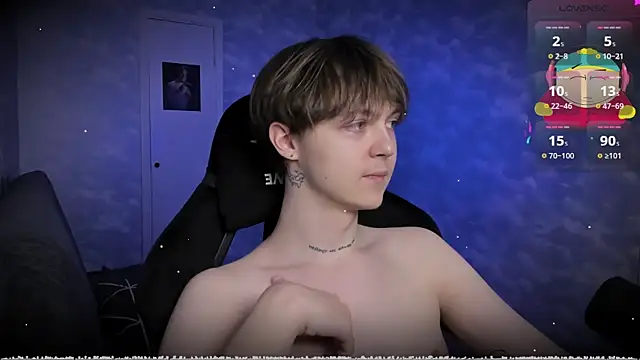 charonbaby1 online show from December 11, 6:48 pm