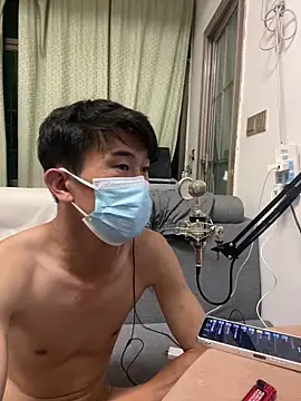 CM100412 online show from June 28, 3:40 pm
