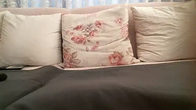 77 No Name 77 online show from January 11, 1:01 pm