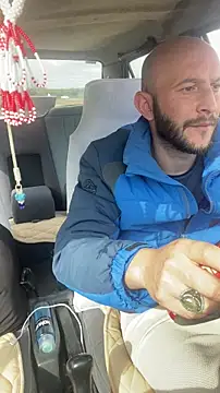 hardbigcock16 online show from March 1, 11:21 am